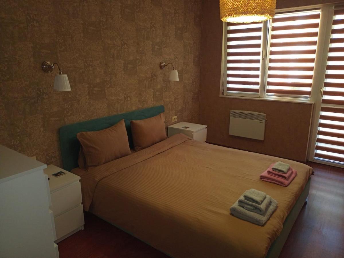 Sunrise Arena Apartment By Hsm Burgas ภายนอก รูปภาพ